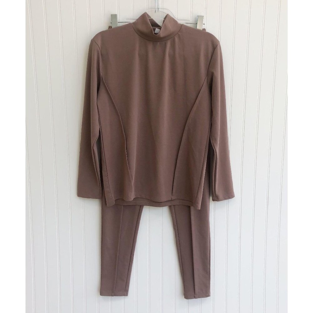 Mauve Nude Lounge Set, Size Small
